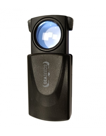 Lupa com luz para botões e pragas