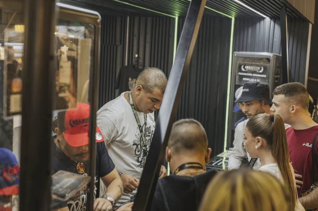 Gea Seeds Official Stand